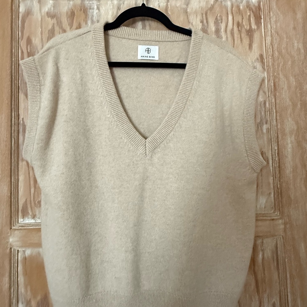 ANINE BING Fiona Oversized Cashmere V-Neck Sweater Vest Oatmeal Small